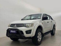 MITSUBISHI L200 TRITON 2.4 HLS 2015 MITSUBISHI L200 TRITON 2.4 HLS 2015