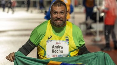 Paratleta André Rocha conquista medalha de ouro no Campeonato Mundial de Paratletismo